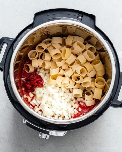 instant pot pasta and meatballs | sharefavoritefood.com