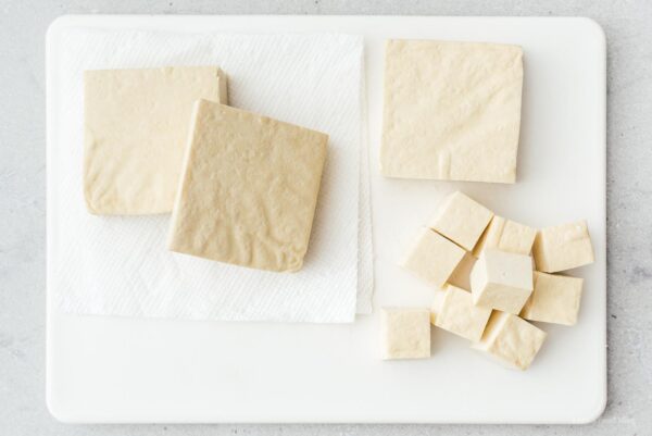 cubing up tofu | sharefavoritefood.com