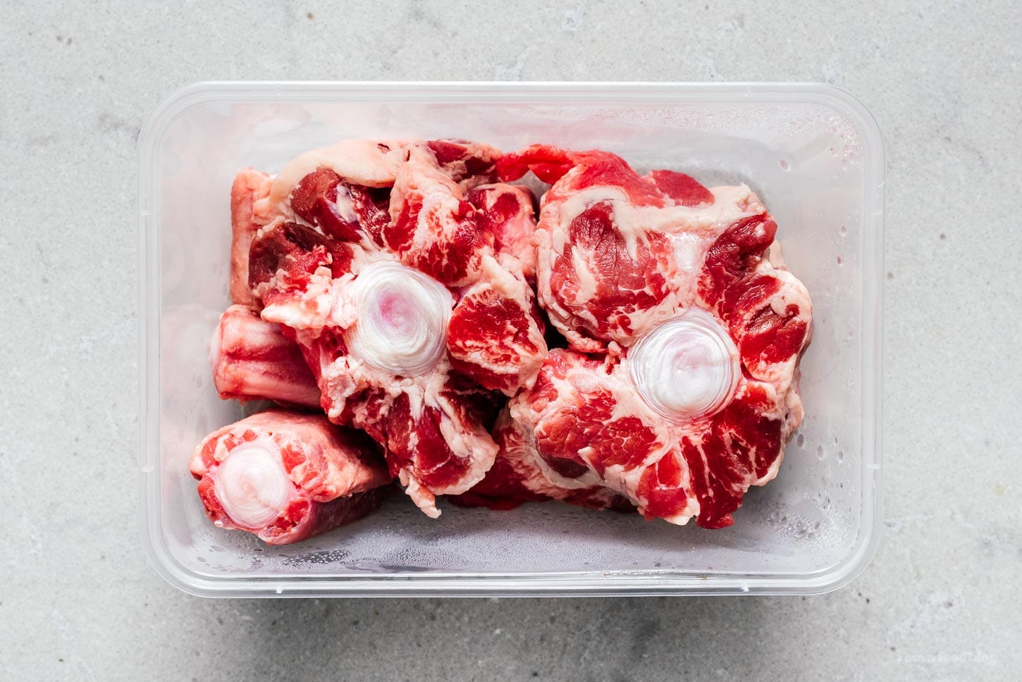 oxtail for pho | sharefavoritefood.com